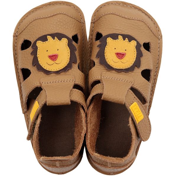 Lang.s by Tikki Shoes - Nido (Leo)