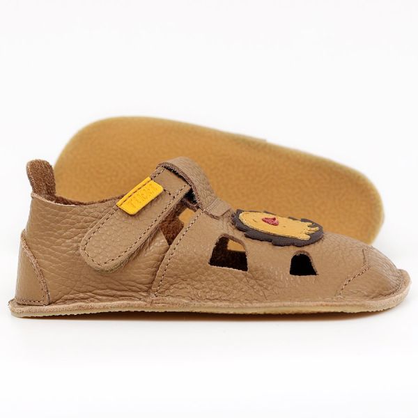 Lang.s by Tikki Shoes - Nido (Leo)