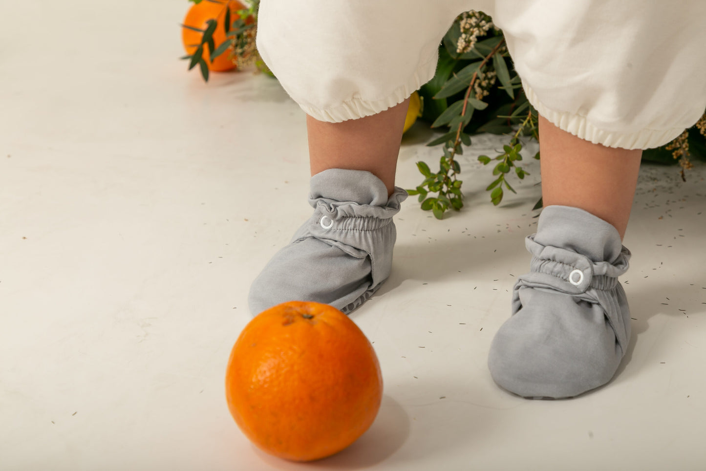 Zás Trás - Baby Booties (Silver Macaron)
