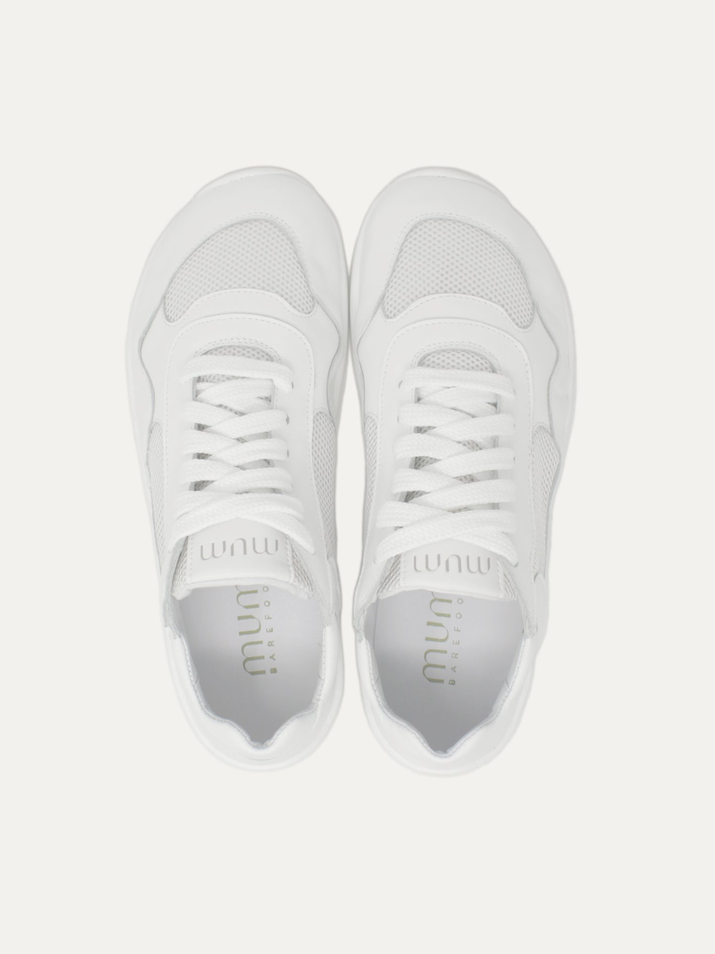 Mum Barefoot - Daniela (White)