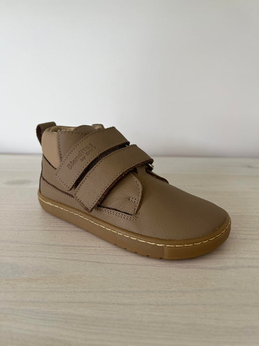 Blanditos by Crio's - Etna (Arena)