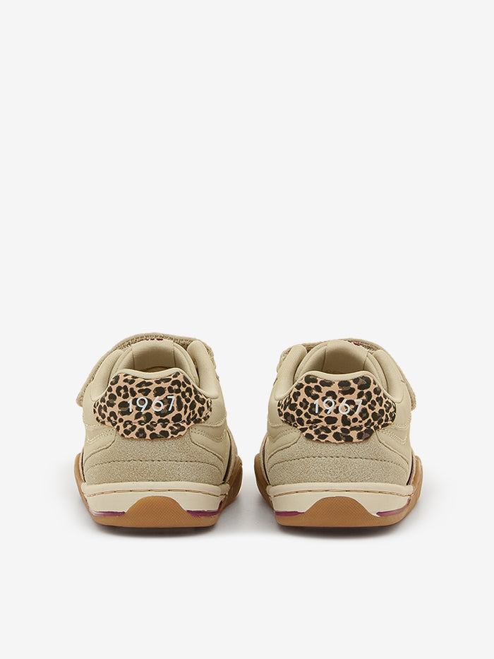 Mustang (MTNG) - Free (Beige)