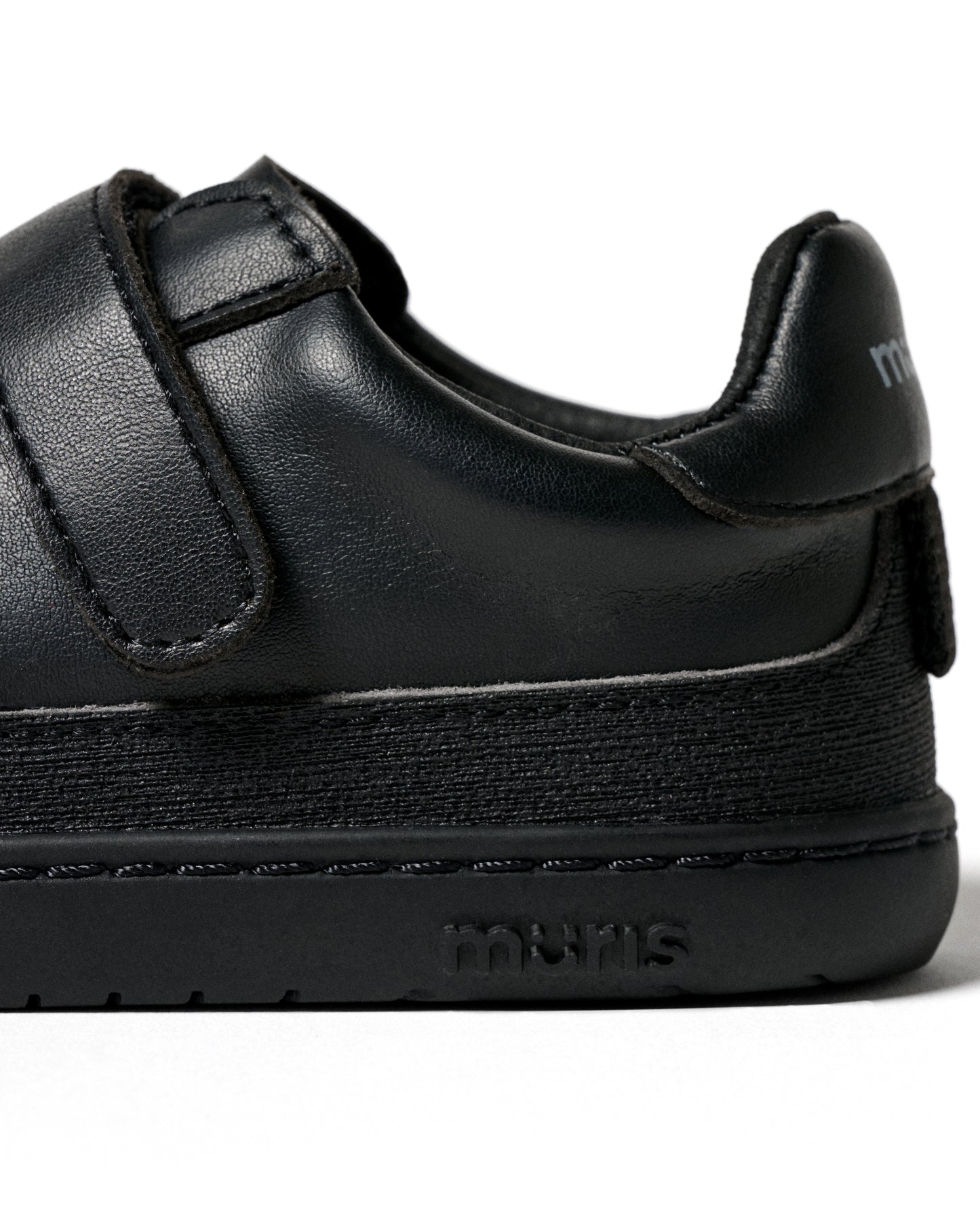 Muris - Petra Mini (Black)