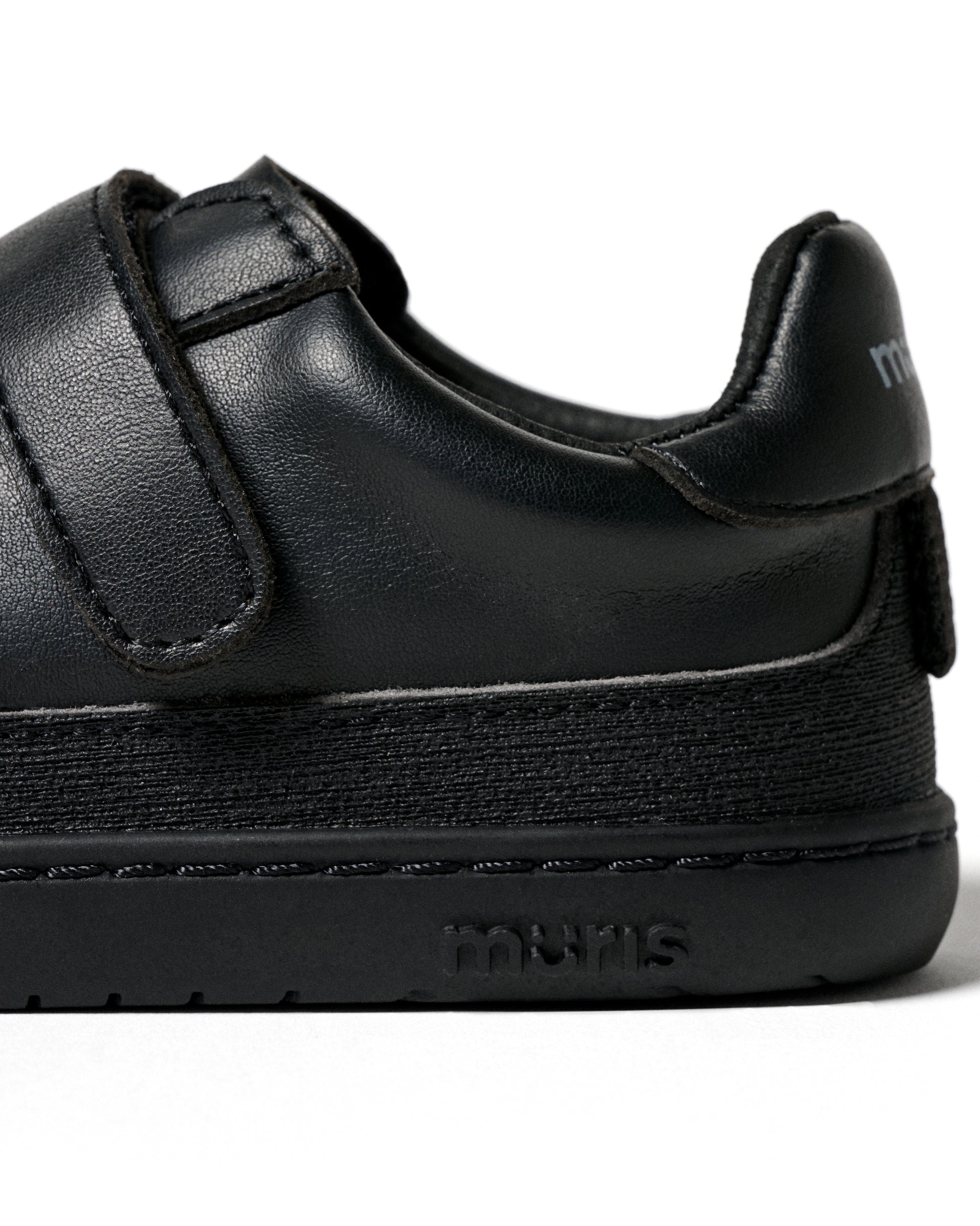Muris - Petra Mini (Black)