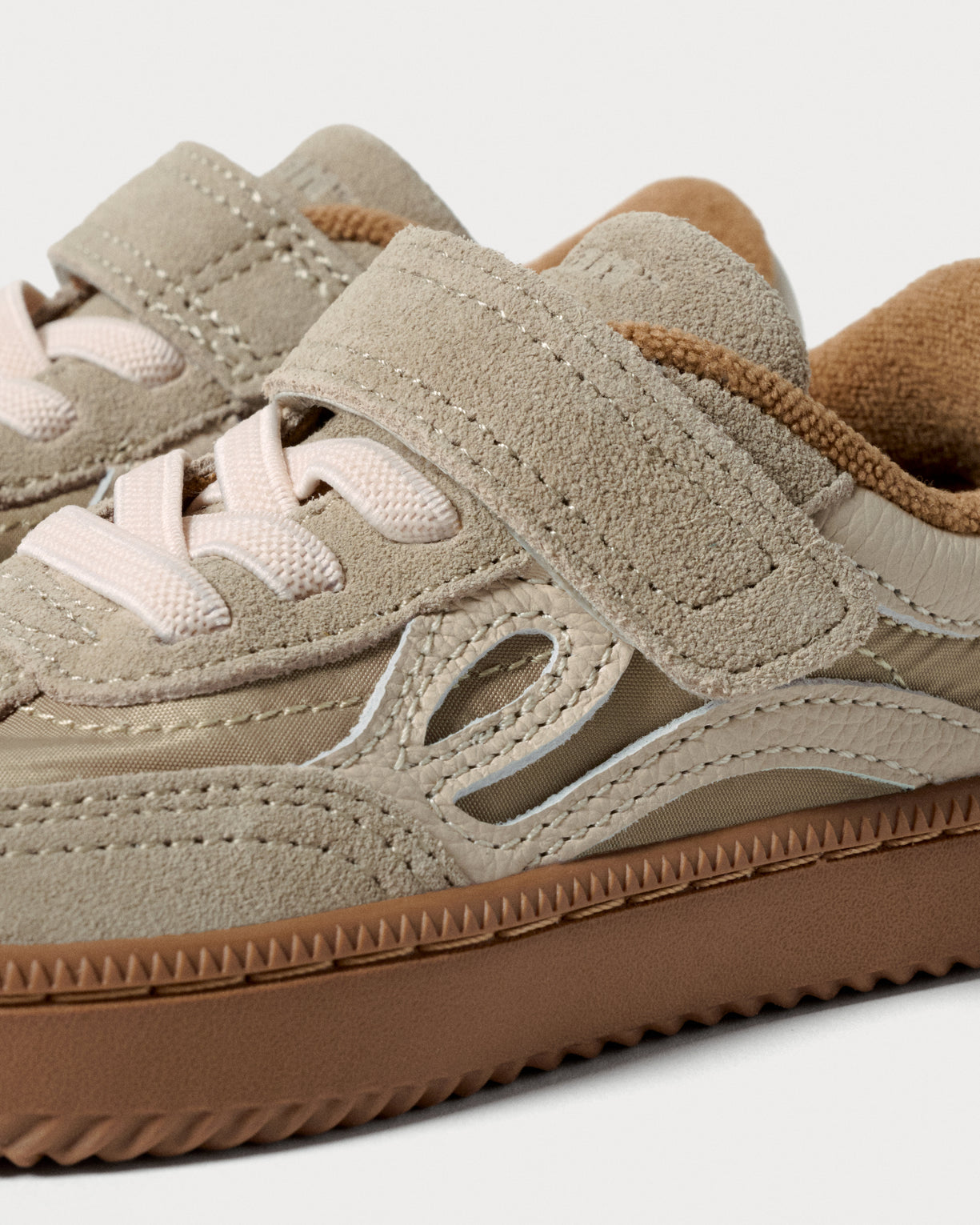 Lejan Brand - Lejan One (Dark Beige)