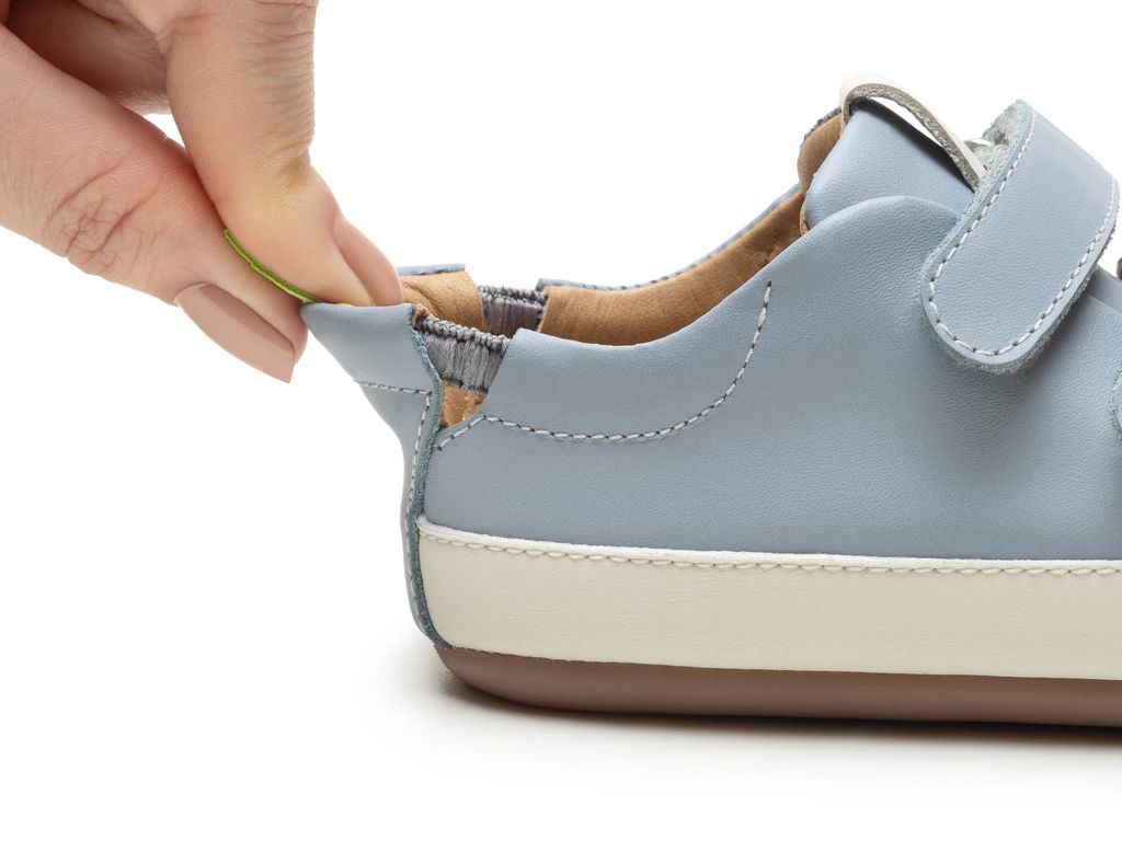 Tip Toey Joey - Bossy (Tide Blue & Tapioca)